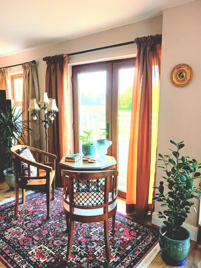 Rural Retreat Near Knock Apartamento Ballyhaunis Exterior foto
